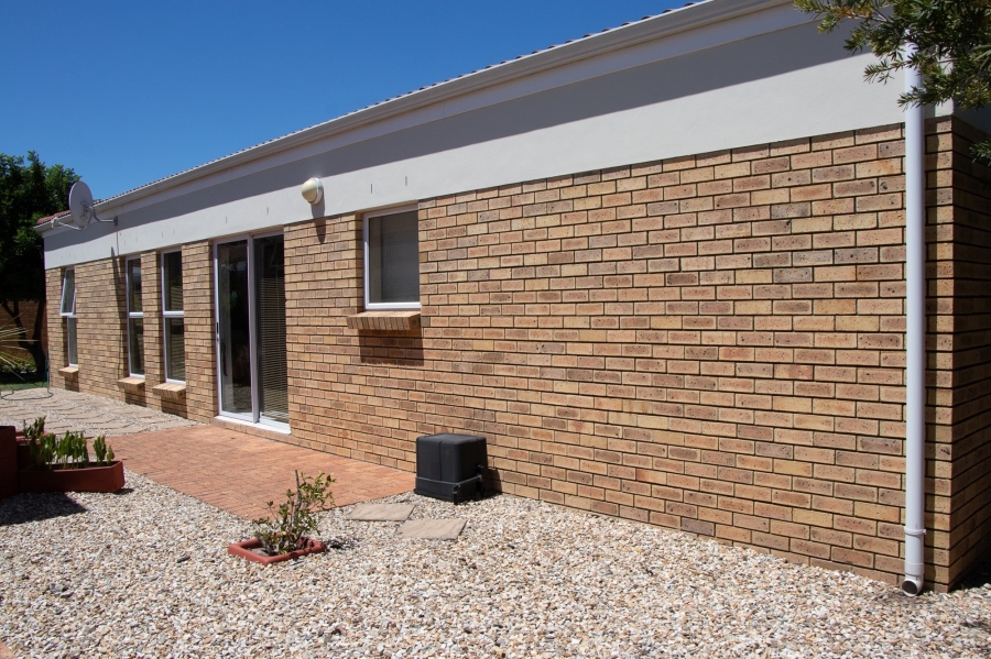 2 Bedroom Property for Sale in Protea Heights Western Cape